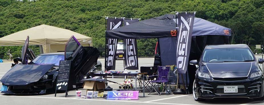 和泉市で車のカスタム・ドレスアップを行なっているXEROです。エアロの取り付け塗装はもちろん保険会社を使った事故修理板金塗装までお任せください。